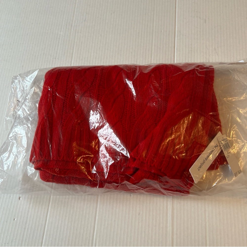 The Cashmere Project Scarf Red 100%Cashmere Valentines Gift - Picture 6 of 7